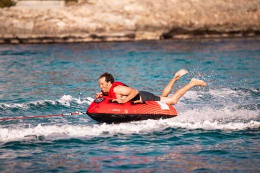 Буксировочный водный аттракцион плюшка Thunder Towable 1P, 230120005